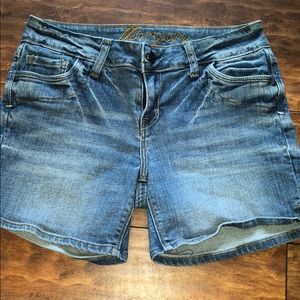 Delias jean shorts
